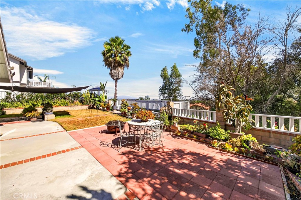 1468 Atherton Property Photo 40