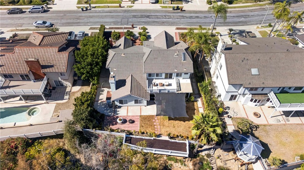 1468 Atherton Property Photo 46