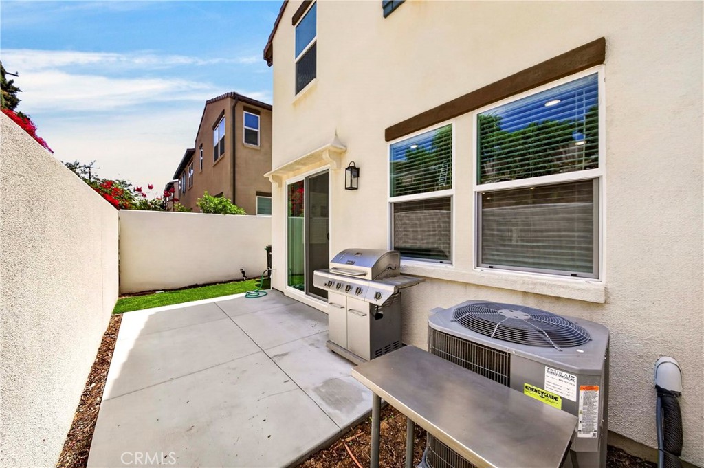306 Vista Drive 103 Property Photo 26