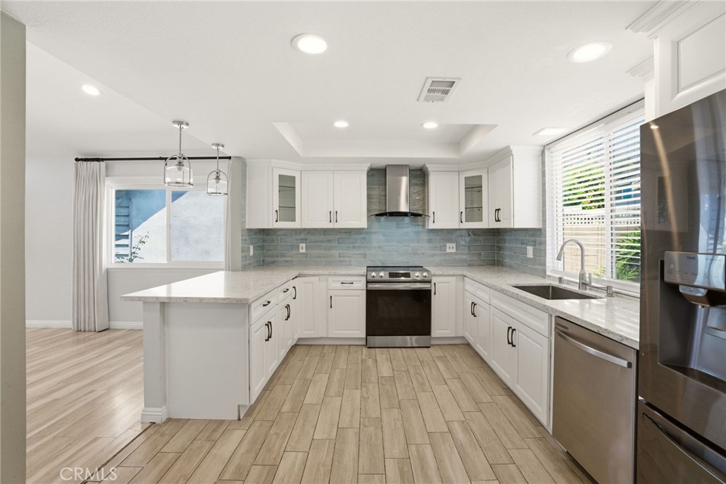 1618 Salmon Property Photo 9