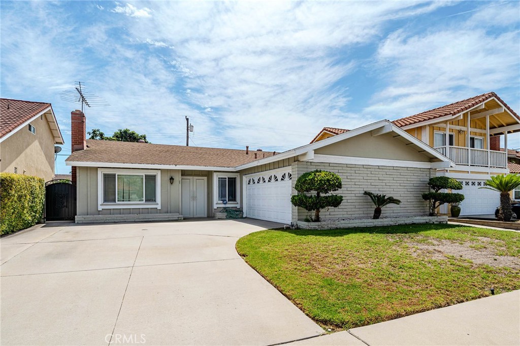 5842 Daisy Property Photo 1