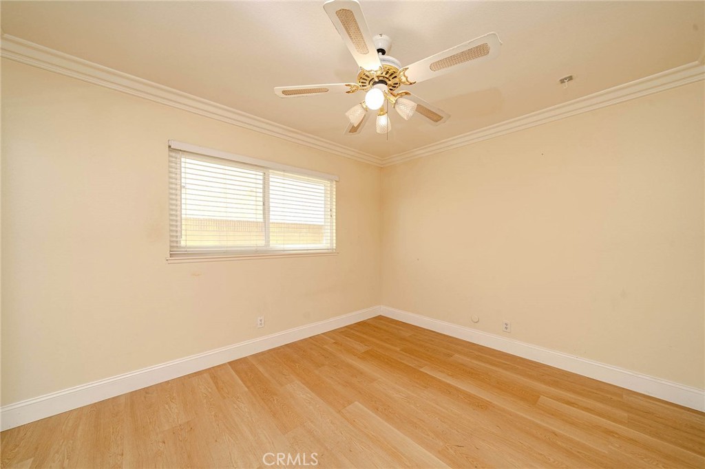5842 Daisy Property Photo 7