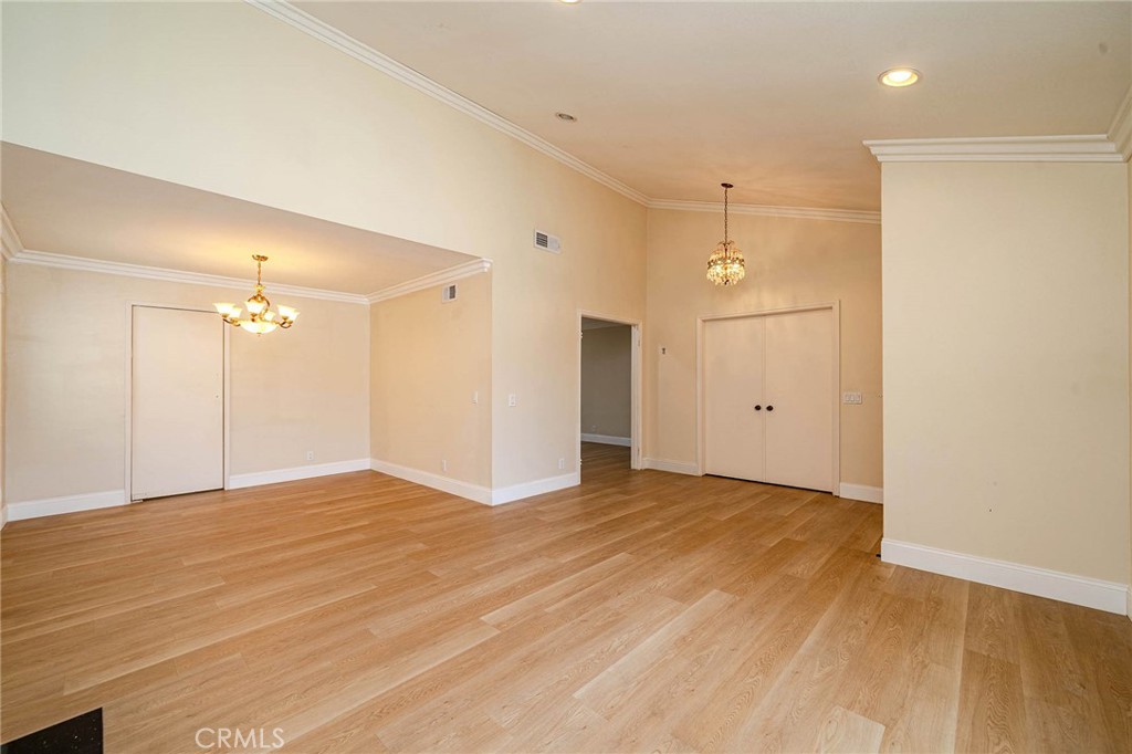 5842 Daisy Property Photo 34