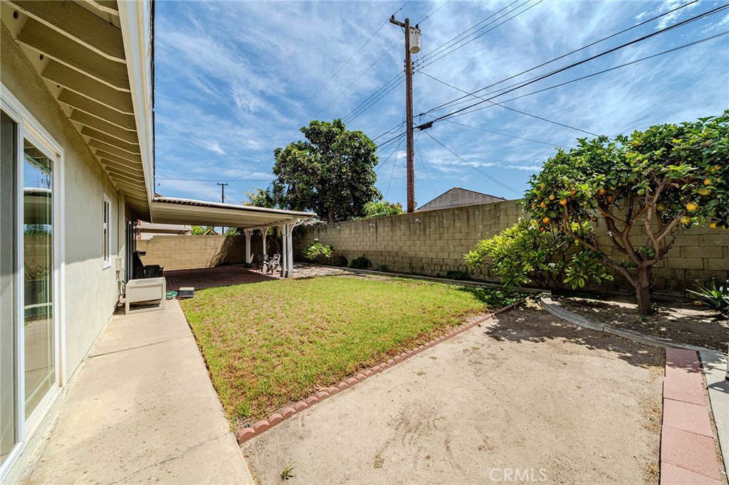5842 Daisy Property Photo 44