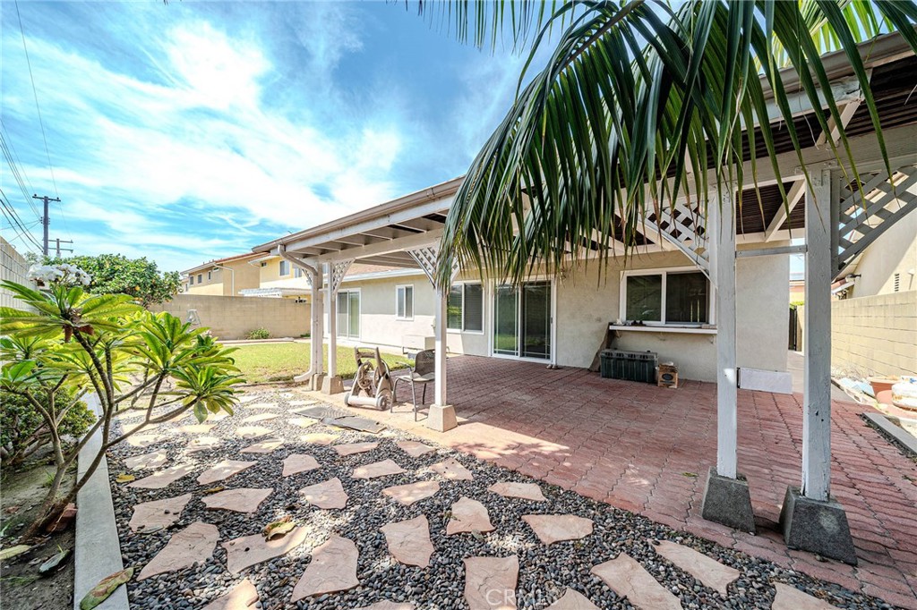 5842 Daisy Property Photo 46