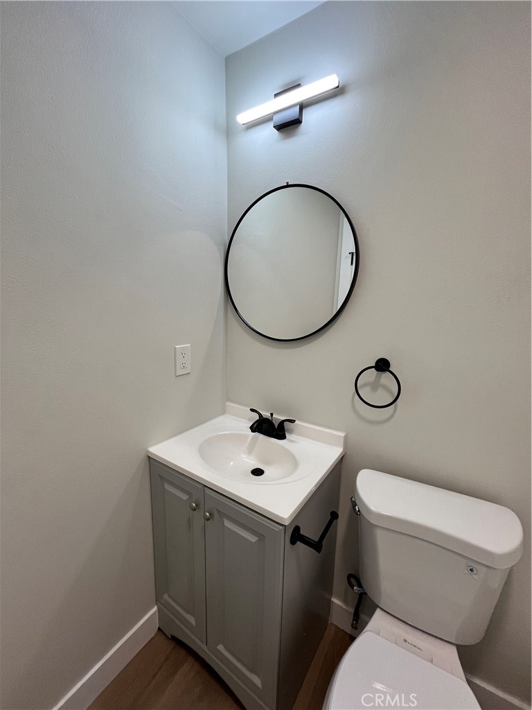 8939 Elizabeth Avenue Property Photo 10