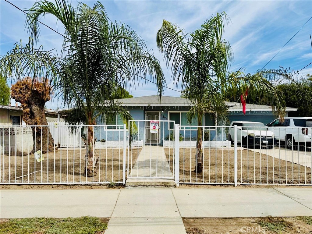 1876 W 9th Street Property Photo 3