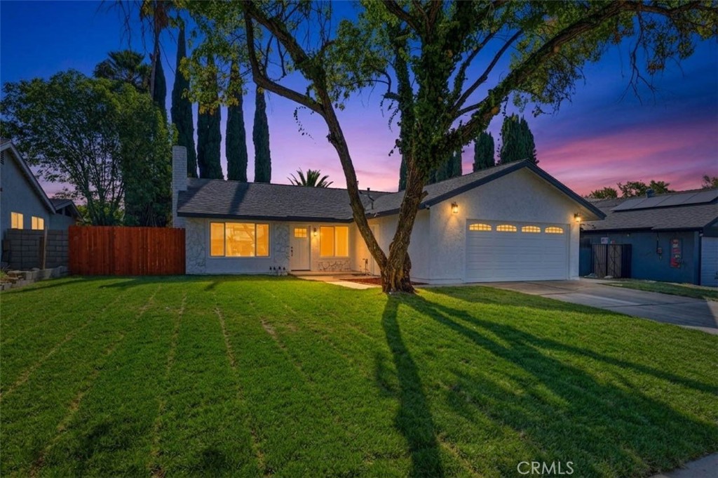 8281 Onyx Court Property Photo 1