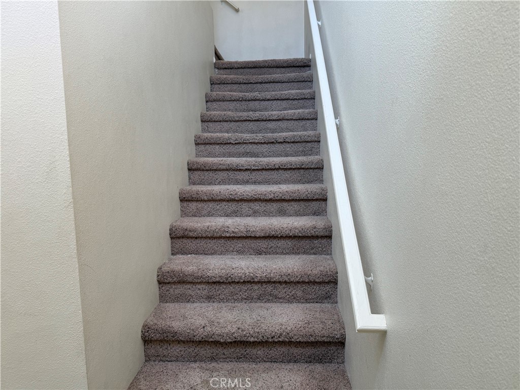 30 Carlsbad Lane Property Photo 2