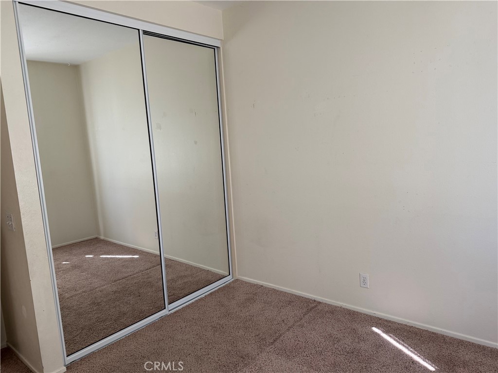 30 Carlsbad Lane Property Photo 18