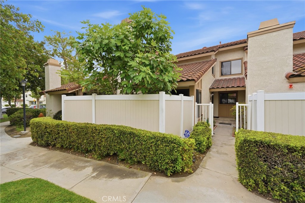 22810 Chardonnay Drive 2 Property Photo 2