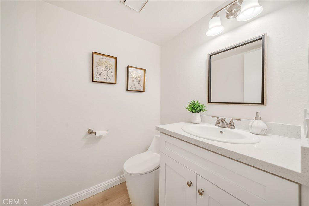 22810 Chardonnay Drive 2 Property Photo 13