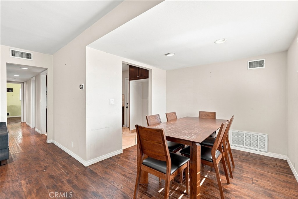 150 Colleen Property Photo 12
