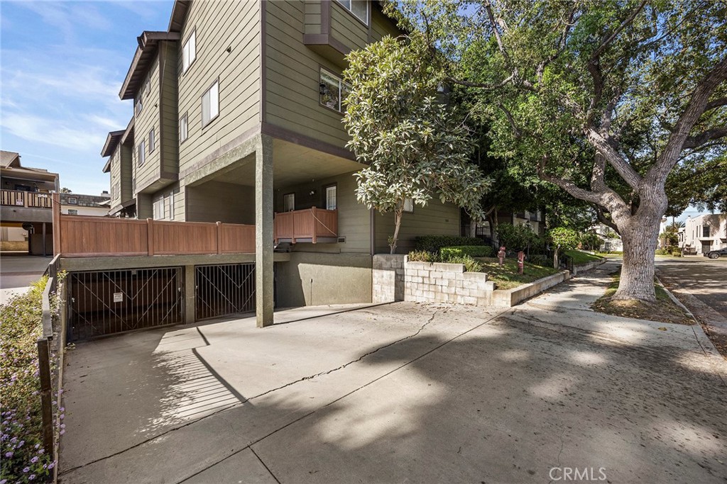 246 Alpine St 9 Property Photo 29