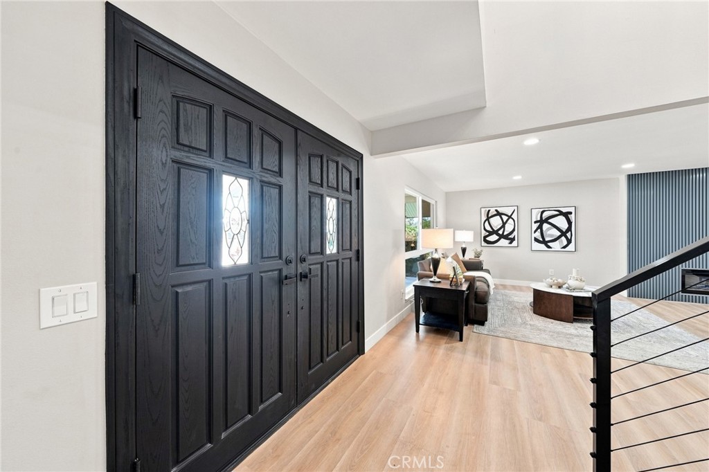 633 Dorothy Property Photo 4