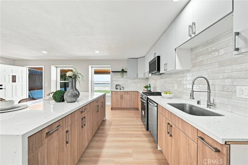 633 Dorothy Property Photo 19