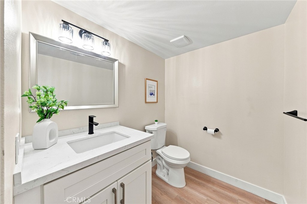 633 Dorothy Property Photo 24