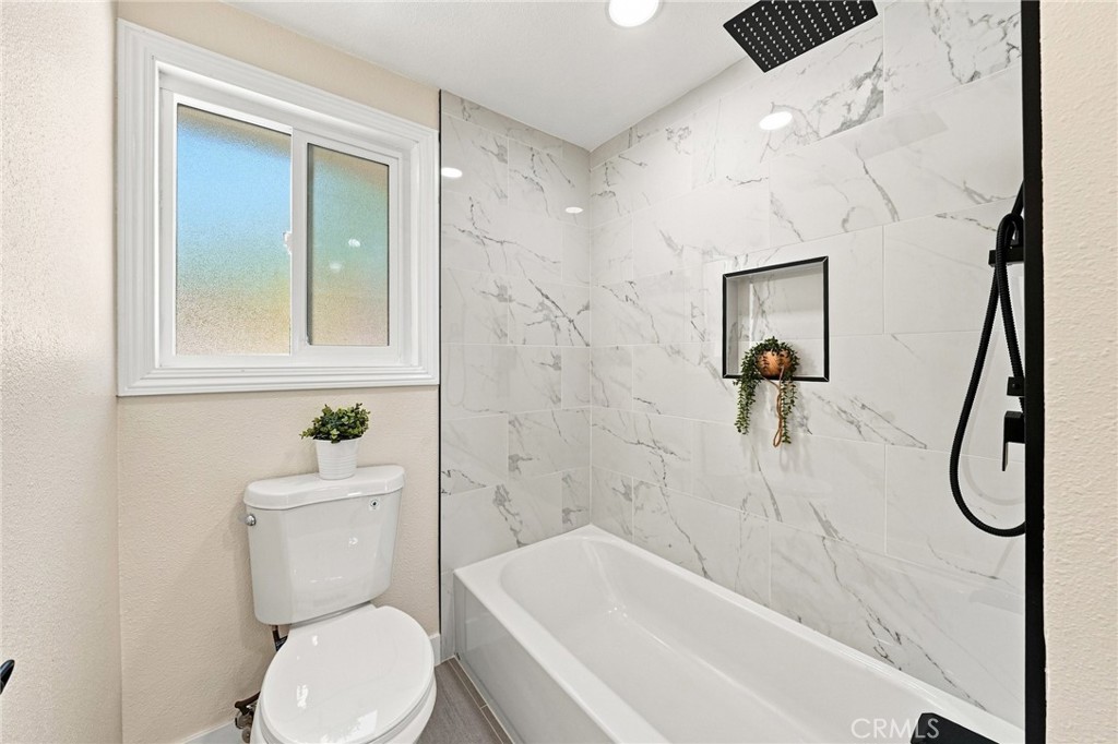 633 Dorothy Property Photo 42