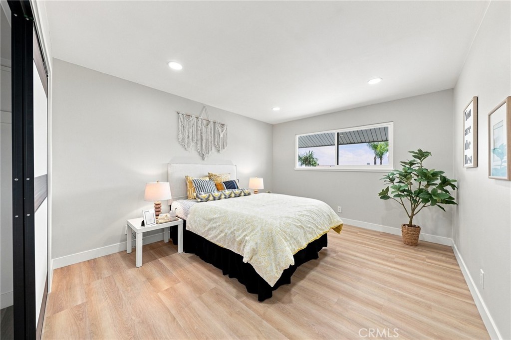 633 Dorothy Property Photo 43
