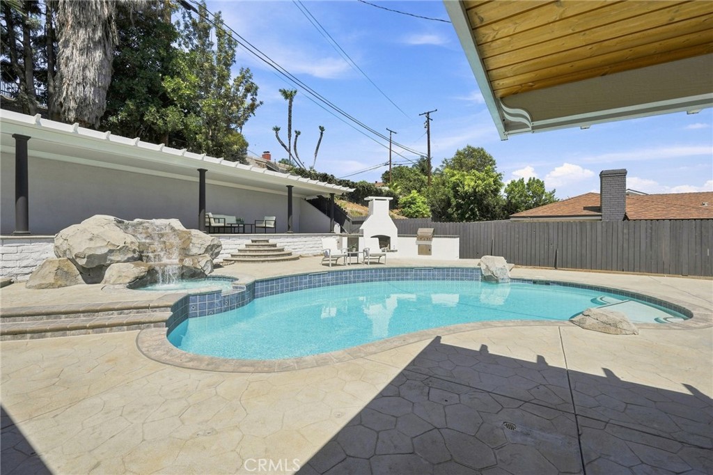 633 Dorothy Property Photo 49