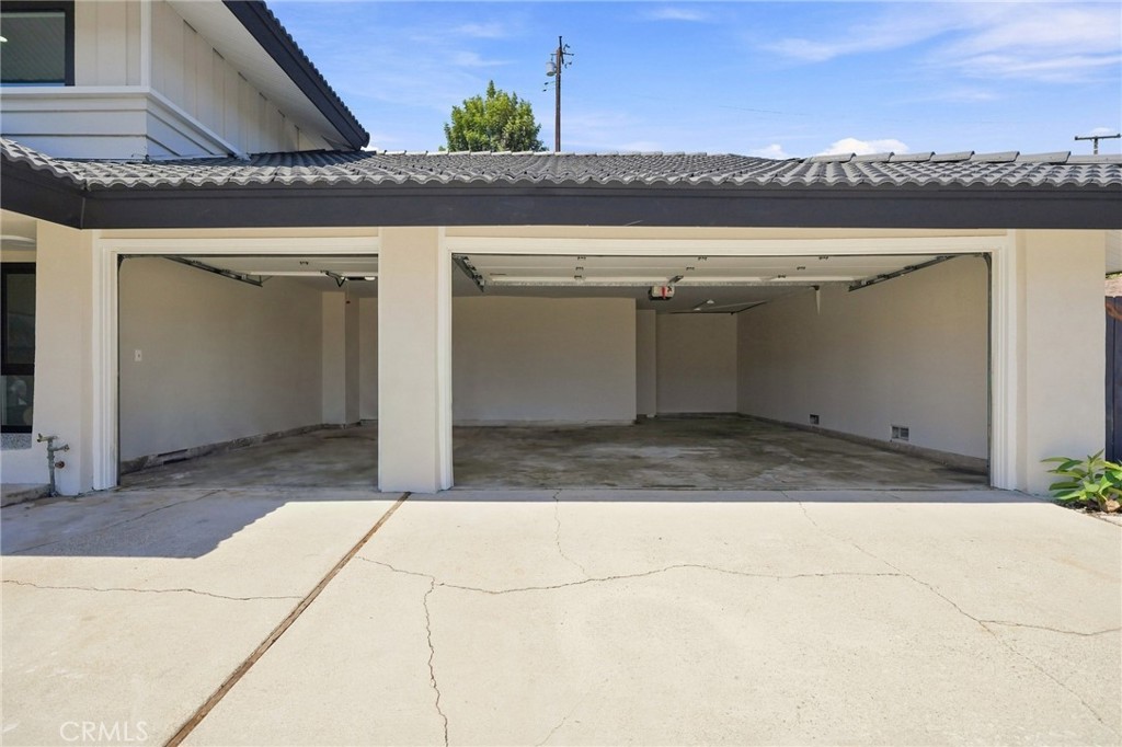 633 Dorothy Property Photo 58