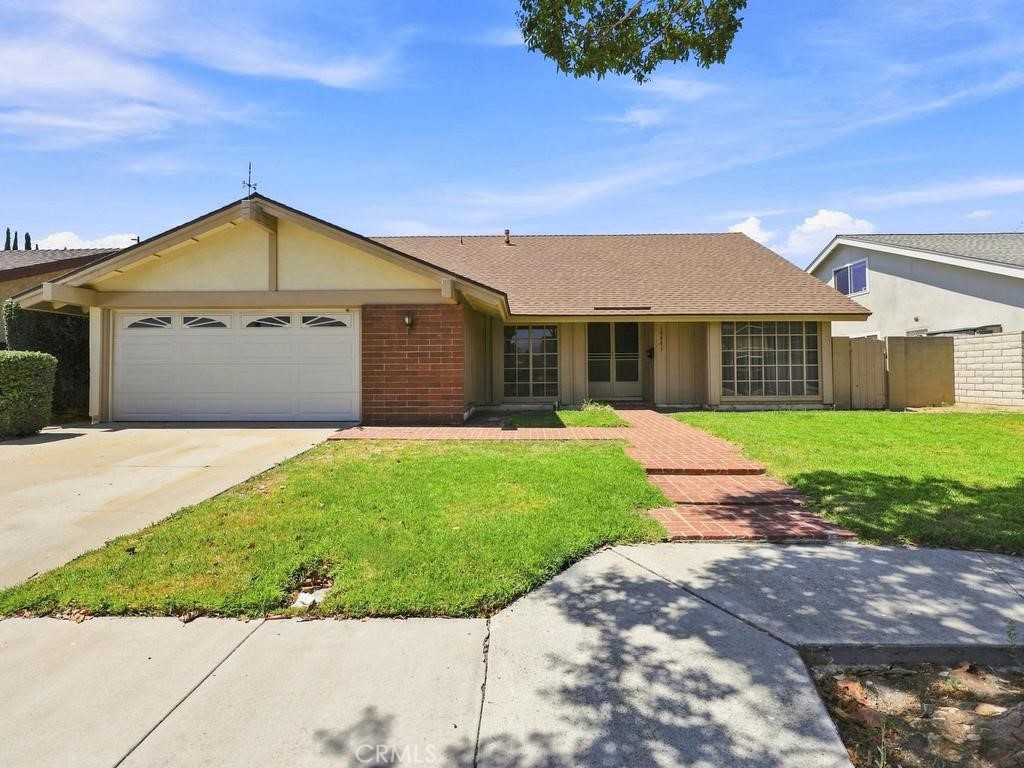 10443 Camden Drive Property Photo 1