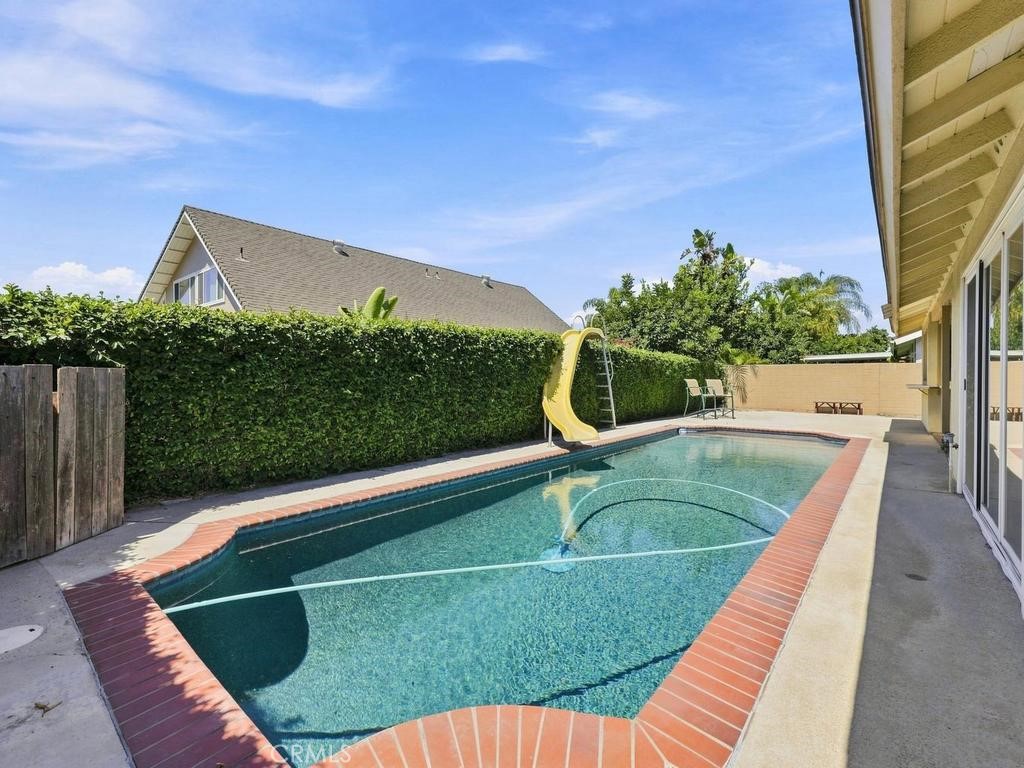 10443 Camden Drive Property Photo 28