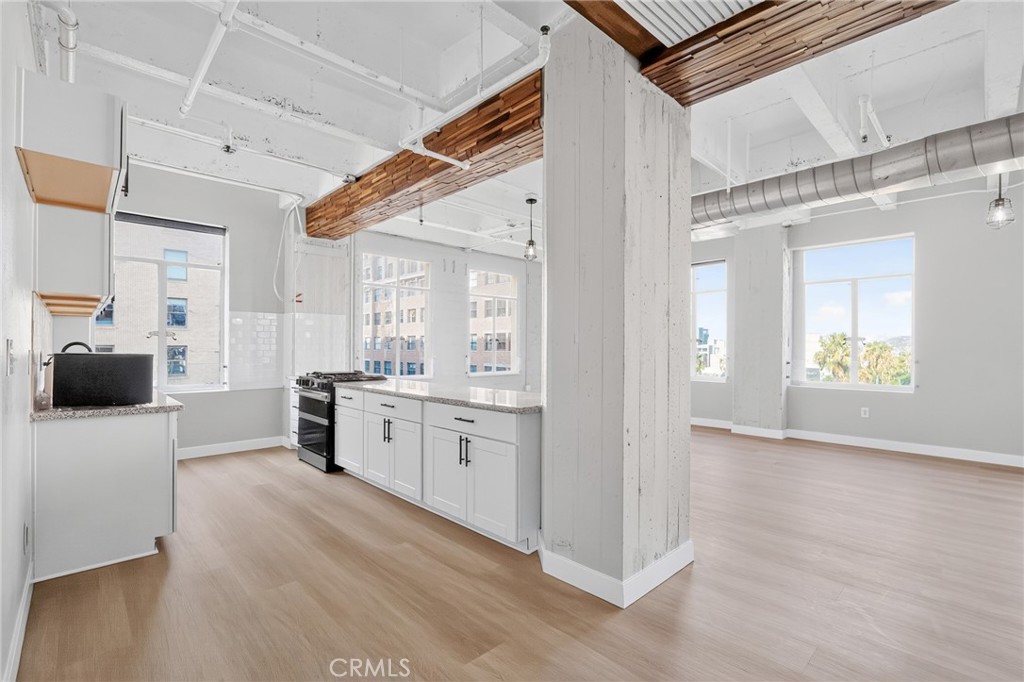 6253 Hollywood 602 Property Photo 16