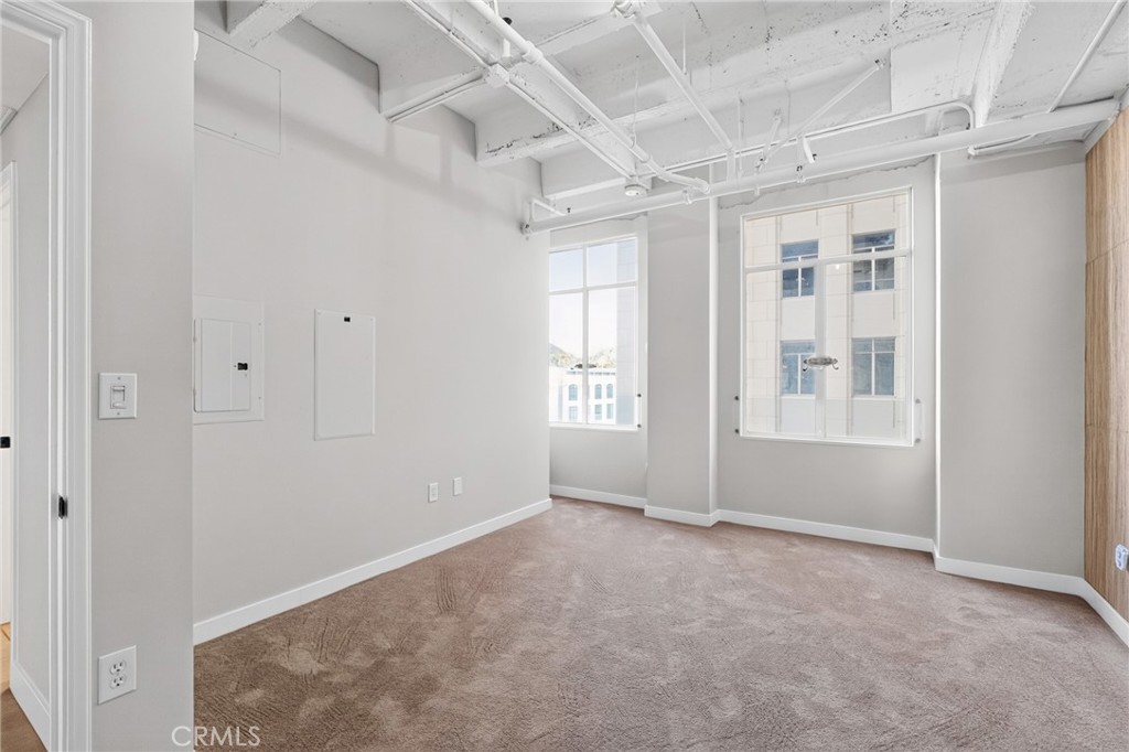 6253 Hollywood 602 Property Photo 19
