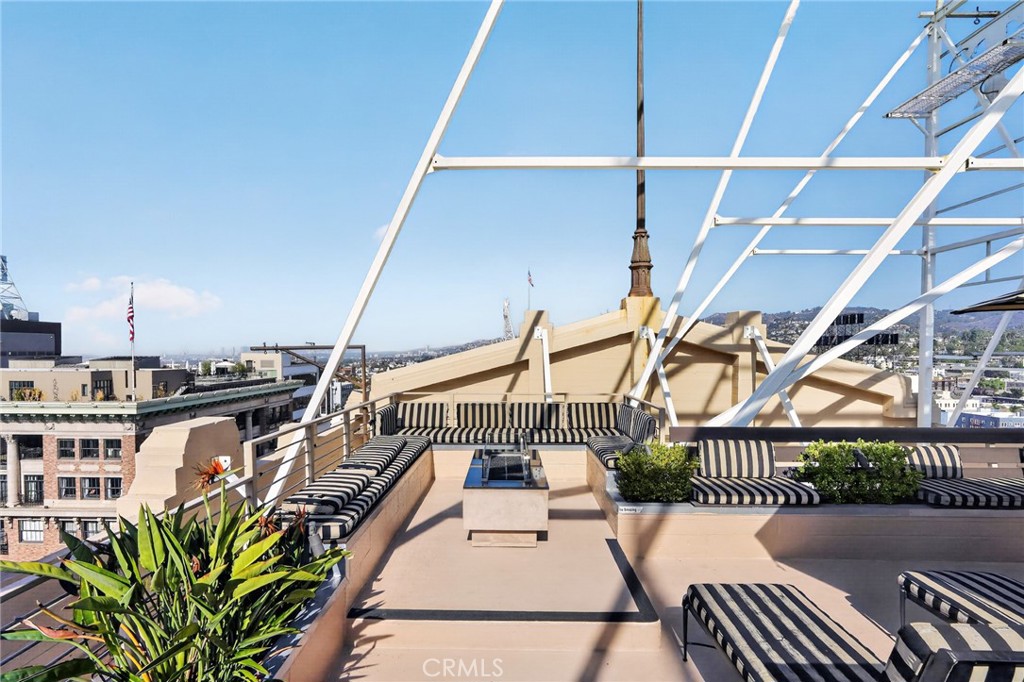 6253 Hollywood 602 Property Photo 36