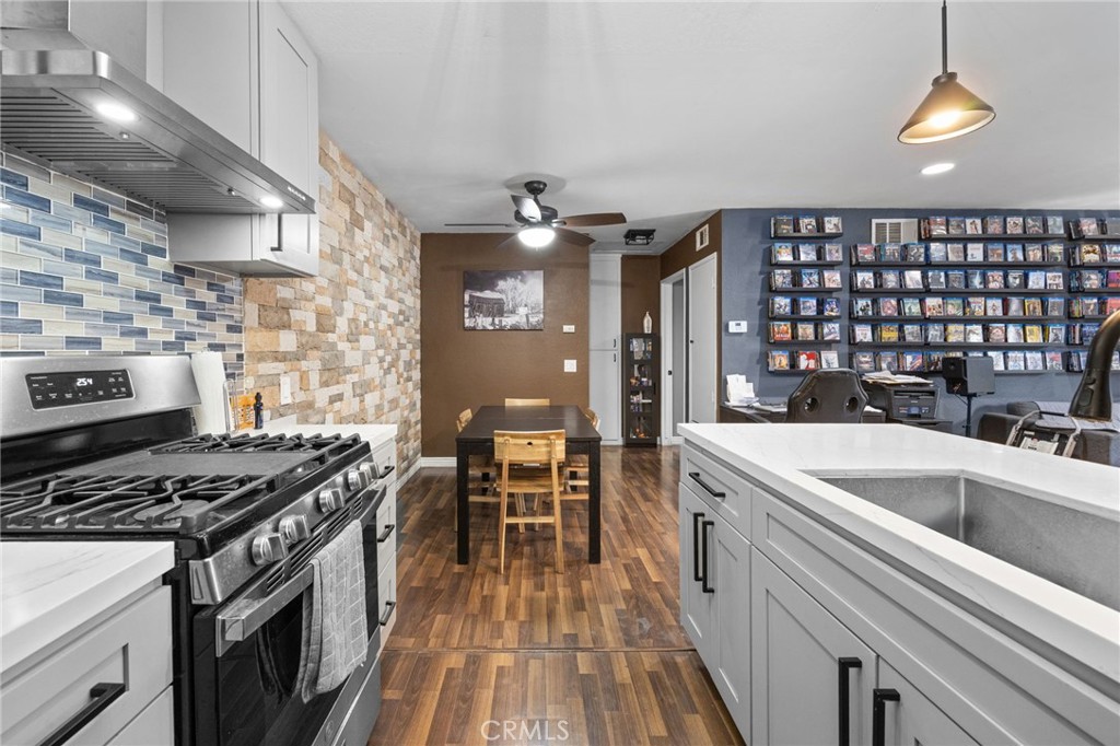 1082 Cabrillo Park D Property Photo 1