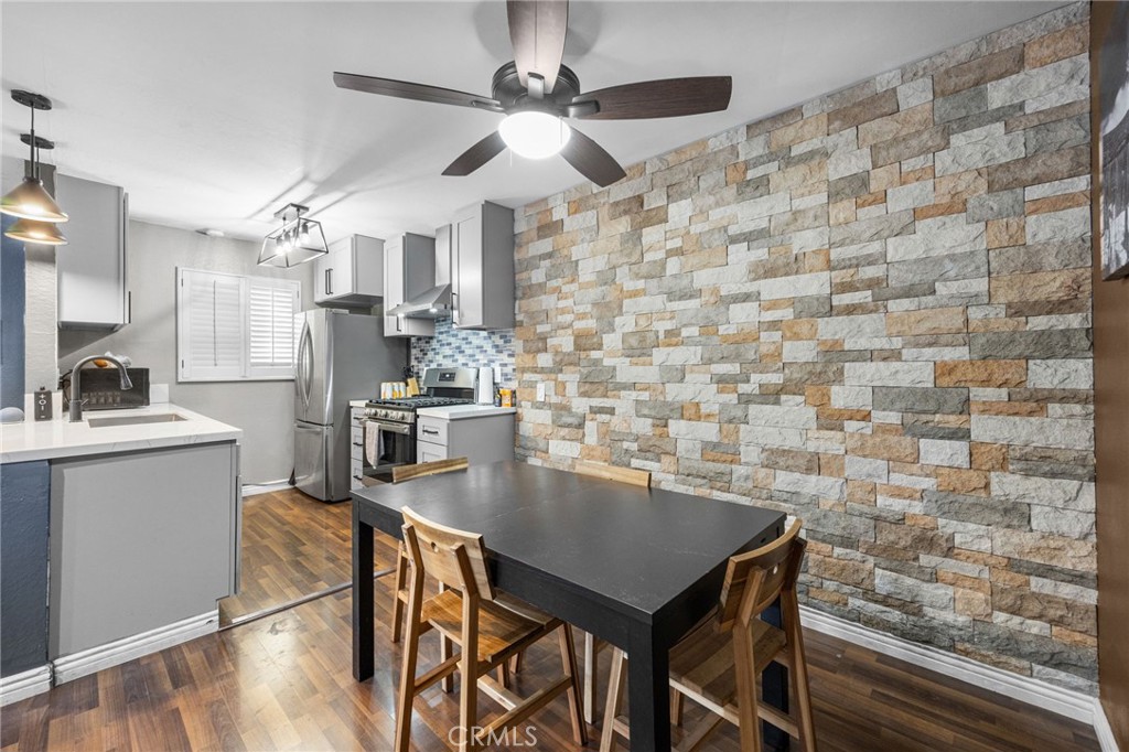 1082 Cabrillo Park D Property Photo 15