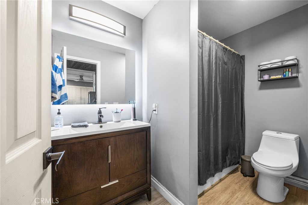 1082 Cabrillo Park D Property Photo 20