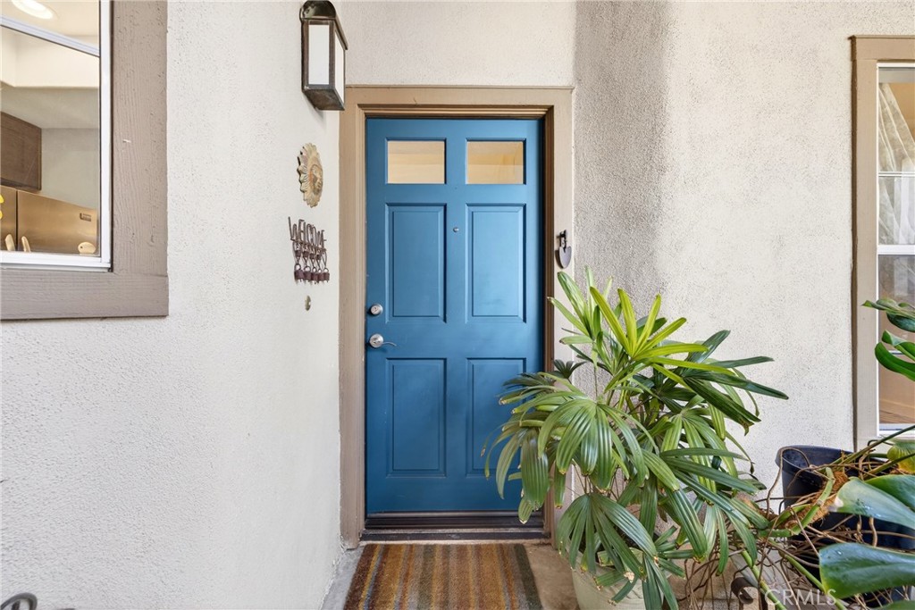96 Abrigo Property Photo 3