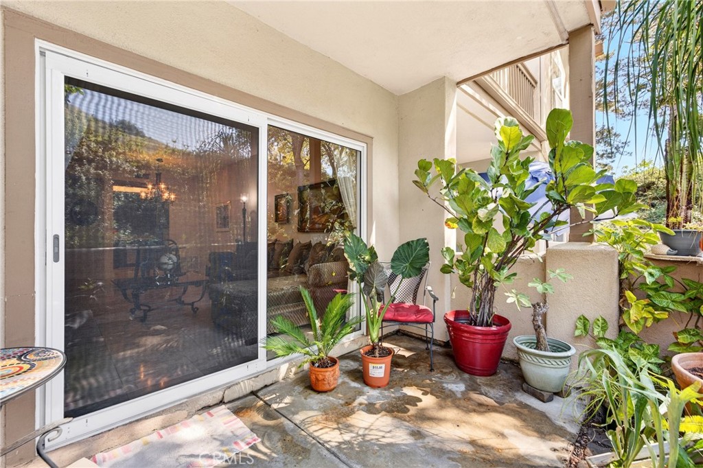 96 Abrigo Property Photo 23