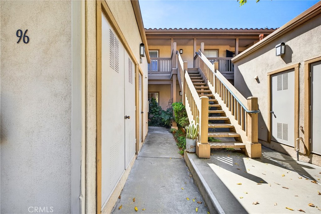 96 Abrigo Property Photo 28
