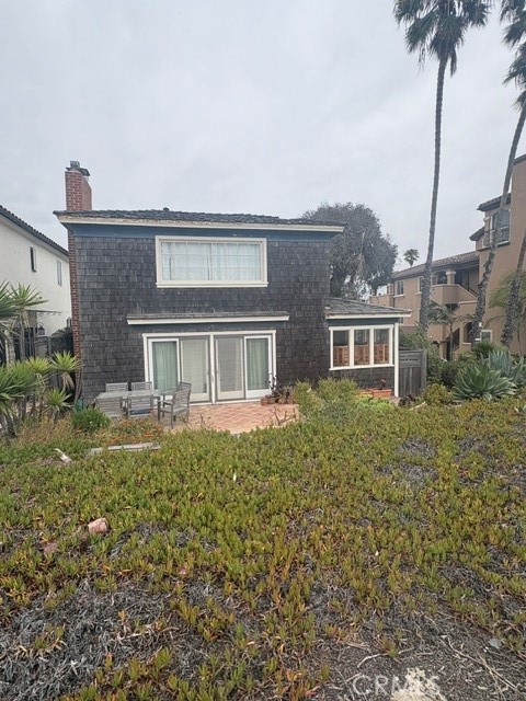 7 70th Property Photo 2