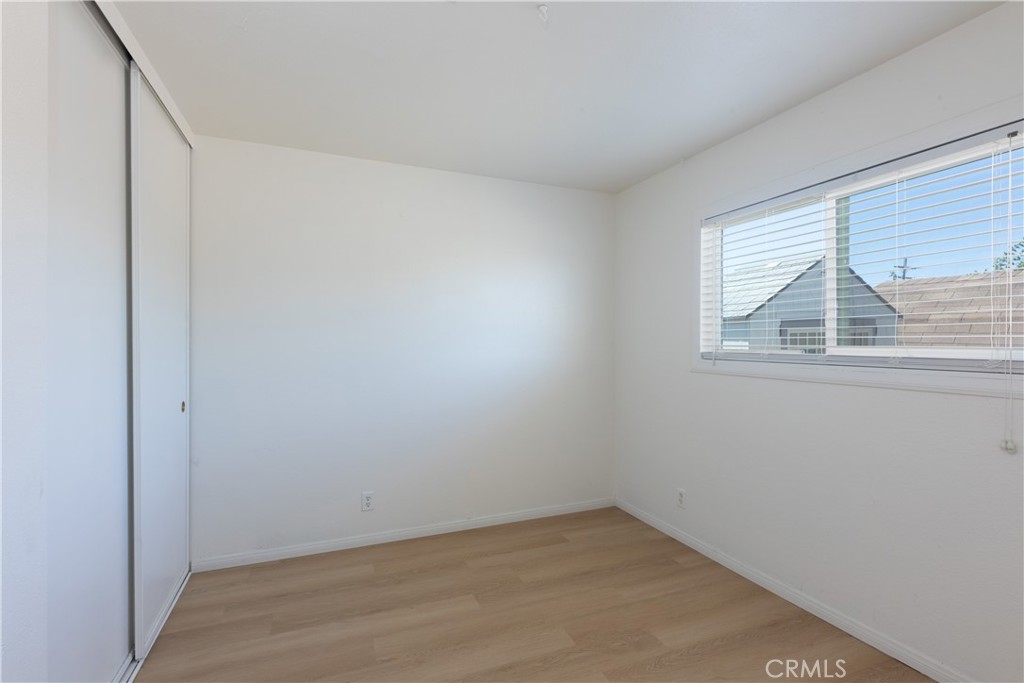 18429 La Guardia Property Photo 13
