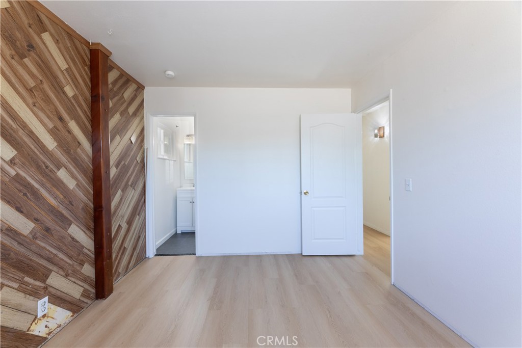 18429 La Guardia Property Photo 17