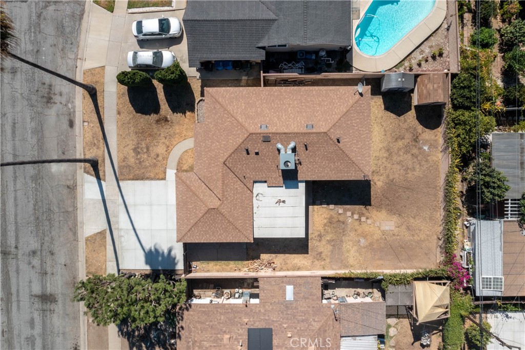 18429 La Guardia Property Photo 26