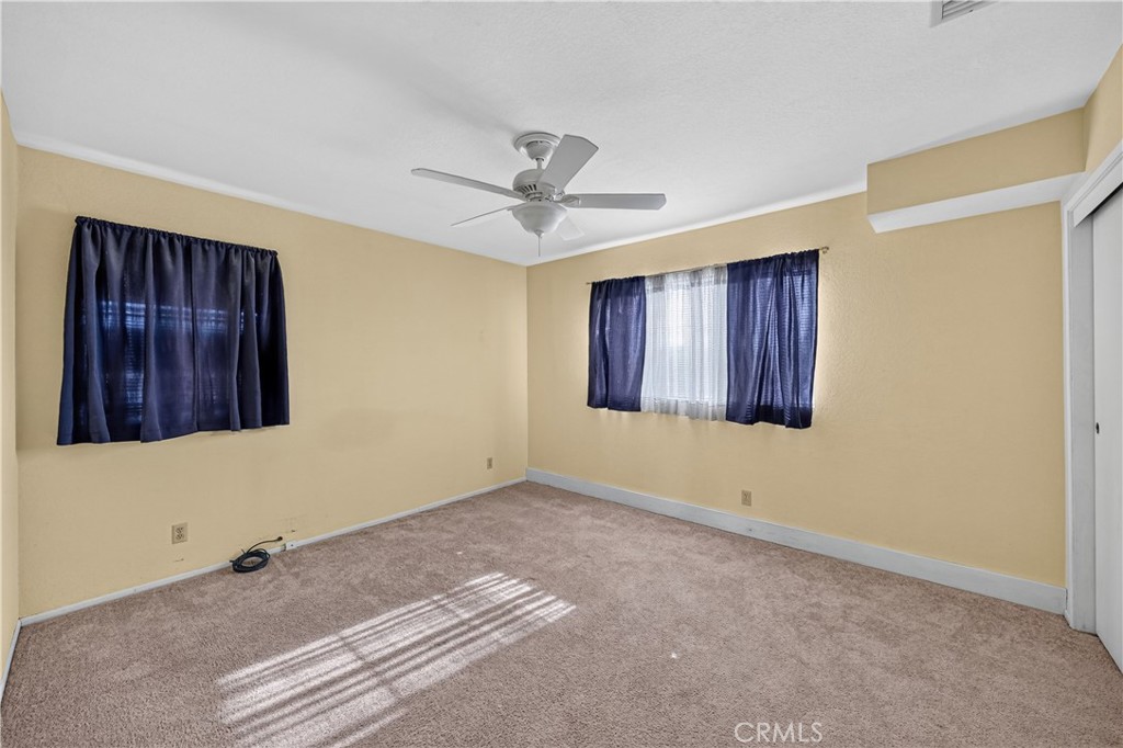 829 Keenan Street Property Photo 13