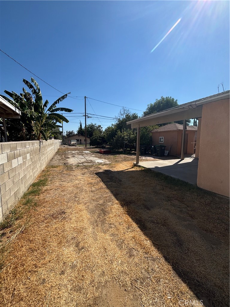 242 E M Property Photo 10