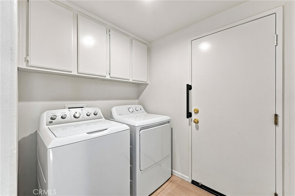 422 N Bloomberry C Property Photo 10