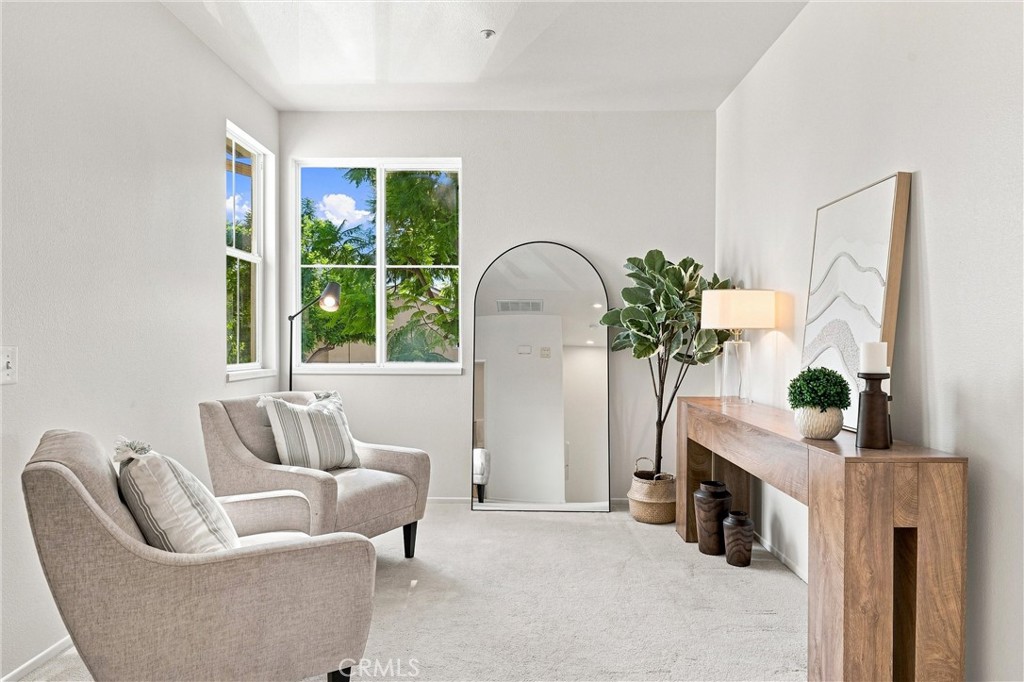 422 N Bloomberry C Property Photo 15