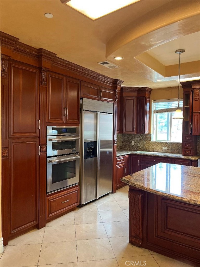 7880 E Autry Drive Property Photo 10