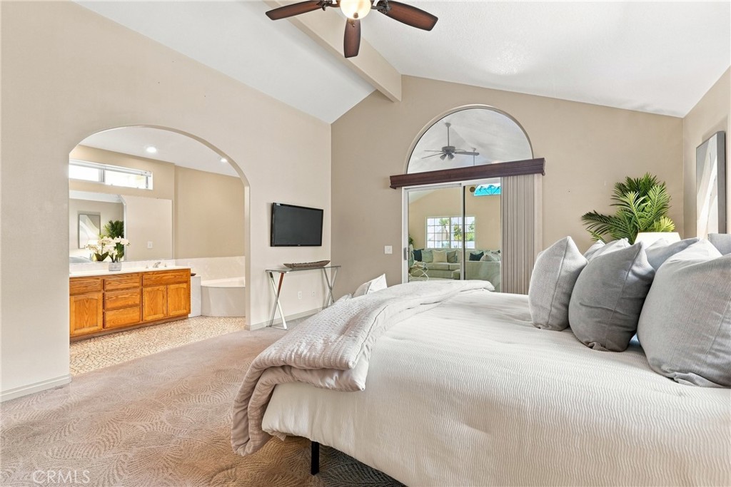 1819 S Lark Ellen Property Photo 17