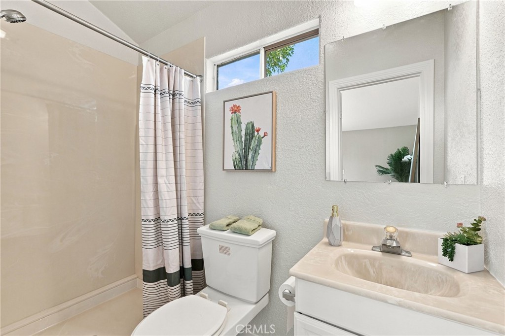 1819 S Lark Ellen Property Photo 23
