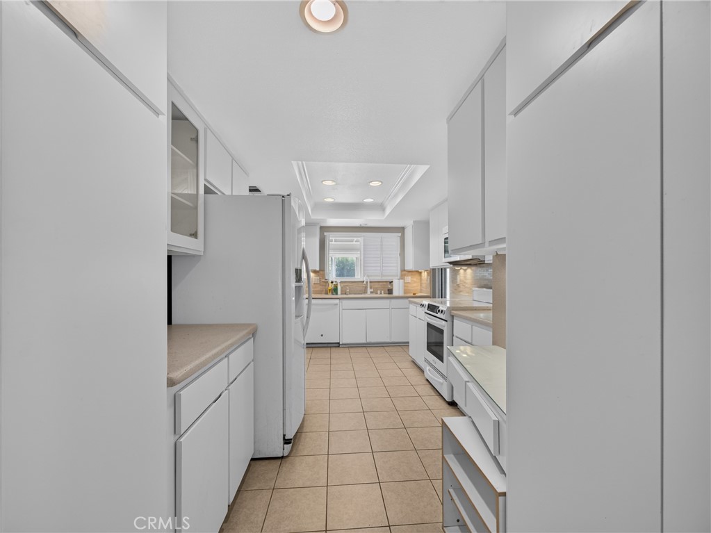 1524 Dwight Property Photo 13