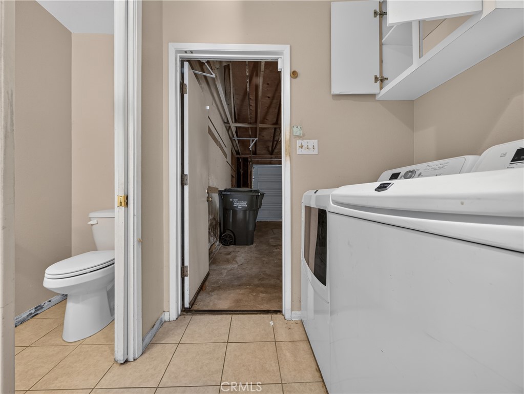 1524 Dwight Property Photo 18