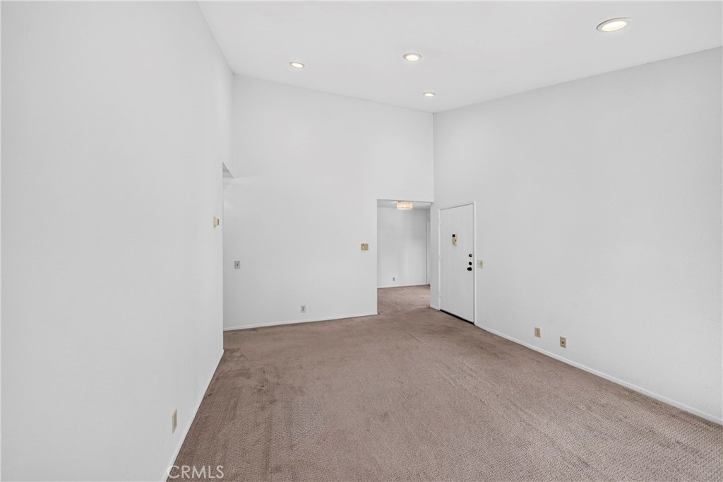 20535 S Vermont Avenue 4 Property Photo 13